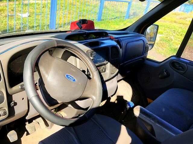 Форд Транзит, объемом двигателя 2 л и пробегом 300 тыс. км за 4700 $, фото 5 на Automoto.ua