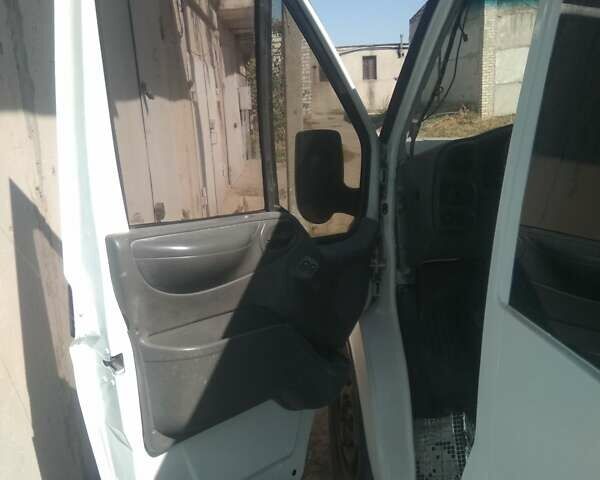 Форд Транзит, объемом двигателя 2.4 л и пробегом 400 тыс. км за 4700 $, фото 50 на Automoto.ua