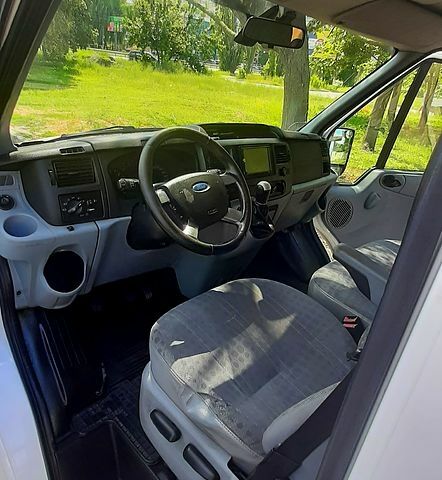 Форд Транзит, объемом двигателя 2.2 л и пробегом 291 тыс. км за 6200 $, фото 4 на Automoto.ua