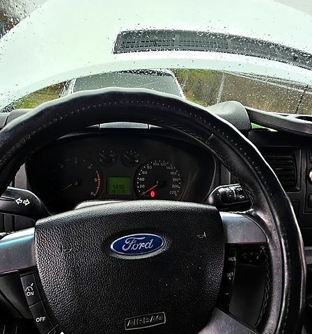 Форд Транзит, объемом двигателя 2.2 л и пробегом 390 тыс. км за 7500 $, фото 7 на Automoto.ua