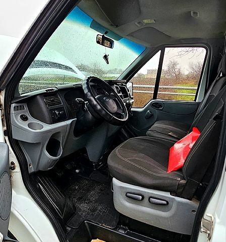 Форд Транзит, объемом двигателя 2.2 л и пробегом 390 тыс. км за 7500 $, фото 8 на Automoto.ua