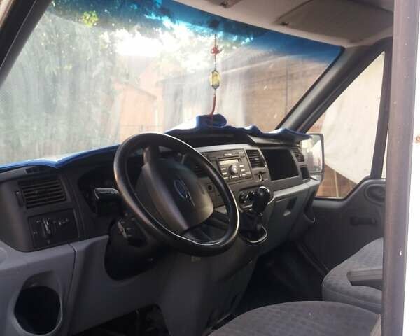 Форд Транзит, объемом двигателя 2.2 л и пробегом 298 тыс. км за 7200 $, фото 7 на Automoto.ua