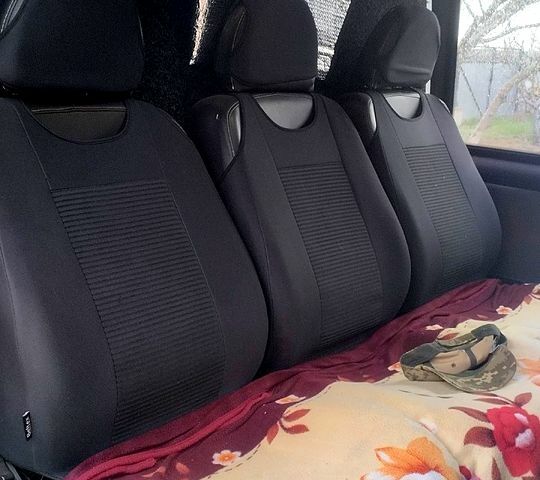 Форд Транзит, объемом двигателя 2.2 л и пробегом 350 тыс. км за 6500 $, фото 7 на Automoto.ua