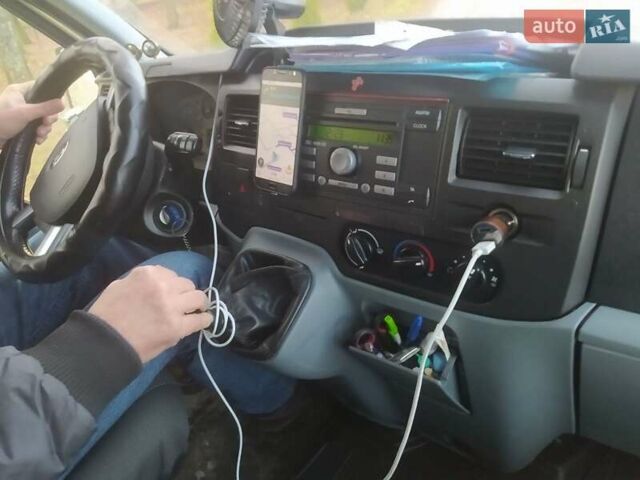Форд Транзит, объемом двигателя 2.2 л и пробегом 385 тыс. км за 12500 $, фото 5 на Automoto.ua