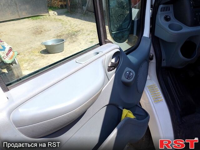 Форд Транзит, объемом двигателя 2.2 л и пробегом 227 тыс. км за 9500 $, фото 8 на Automoto.ua