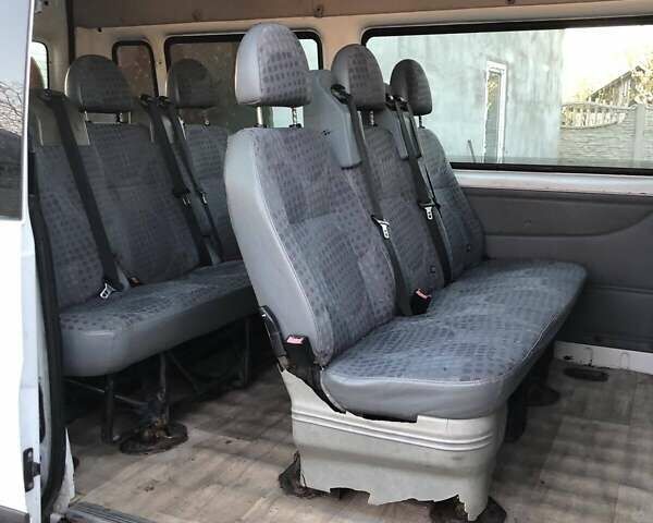 Форд Транзит, об'ємом двигуна 2.2 л та пробігом 206 тис. км за 10134 $, фото 9 на Automoto.ua