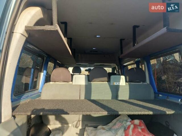 Форд Транзит, объемом двигателя 2.2 л и пробегом 231 тыс. км за 11500 $, фото 4 на Automoto.ua