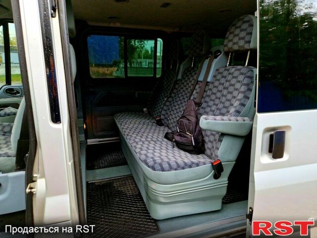Форд Транзит, об'ємом двигуна 2.2 л та пробігом 248 тис. км за 13000 $, фото 6 на Automoto.ua