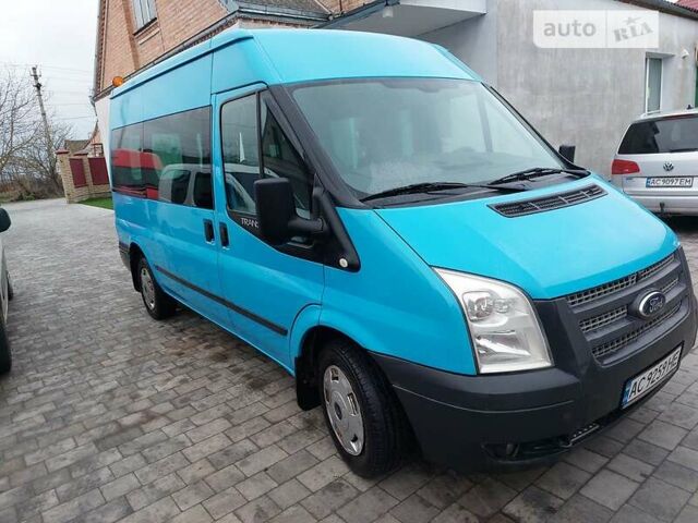 Форд Транзит, объемом двигателя 2.2 л и пробегом 402 тыс. км за 11700 $, фото 1 на Automoto.ua