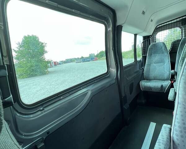 Форд Транзит, объемом двигателя 2.2 л и пробегом 170 тыс. км за 18500 $, фото 43 на Automoto.ua