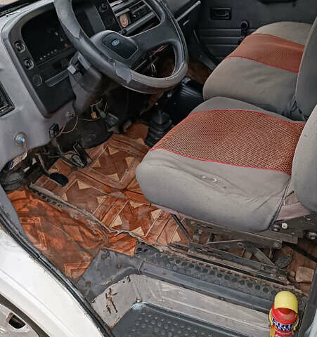 Форд Транзит, объемом двигателя 2.5 л и пробегом 400 тыс. км за 1500 $, фото 7 на Automoto.ua