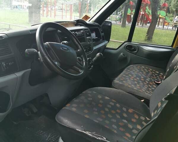 Форд Транзит, об'ємом двигуна 2.2 л та пробігом 289 тис. км за 4300 $, фото 2 на Automoto.ua