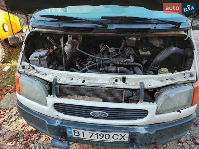 Білий Форд Транзит пас., об'ємом двигуна 2.5 л та пробігом 623 тис. км за 2999 $, фото 18 на Automoto.ua