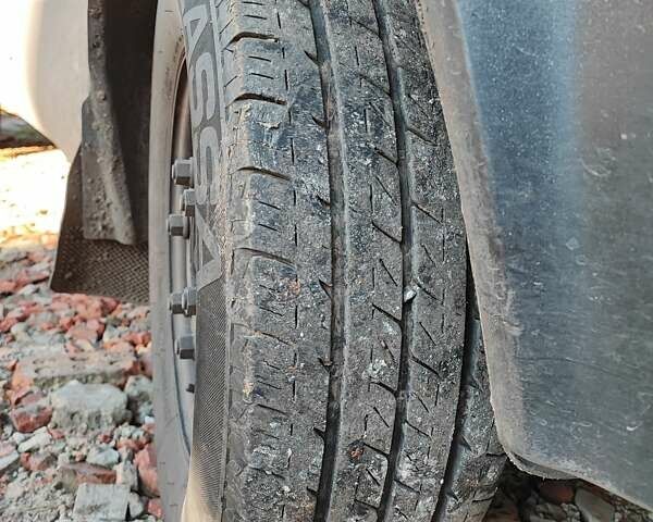 Білий Форд Транзит пас., об'ємом двигуна 2.5 л та пробігом 623 тис. км за 2999 $, фото 20 на Automoto.ua