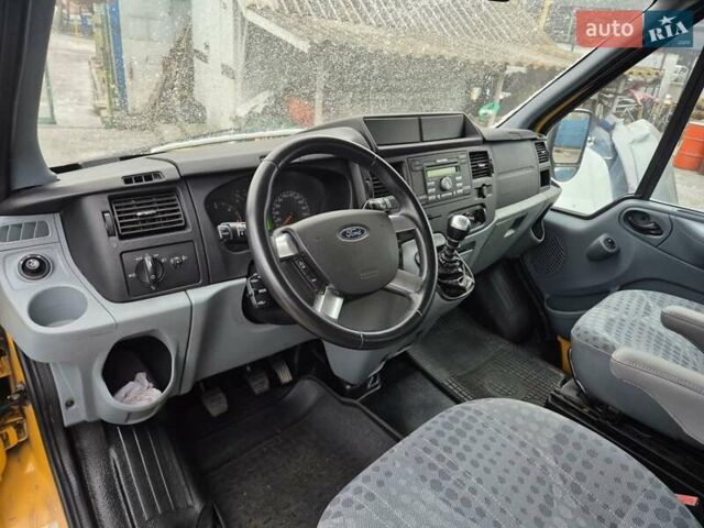 Жовтий Форд Транзит, об'ємом двигуна 2.2 л та пробігом 255 тис. км за 14500 $, фото 16 на Automoto.ua