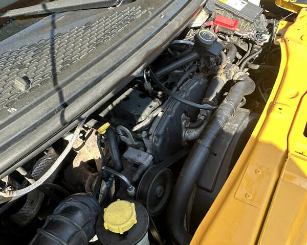 Форд Транзит 2003 в Харькове на Automoto.ua Желтый Форд Транзит, объемом двигателя 2.4 л и пробегом 0 тыс. км за 12900 $, фото 7 на Automoto.ua