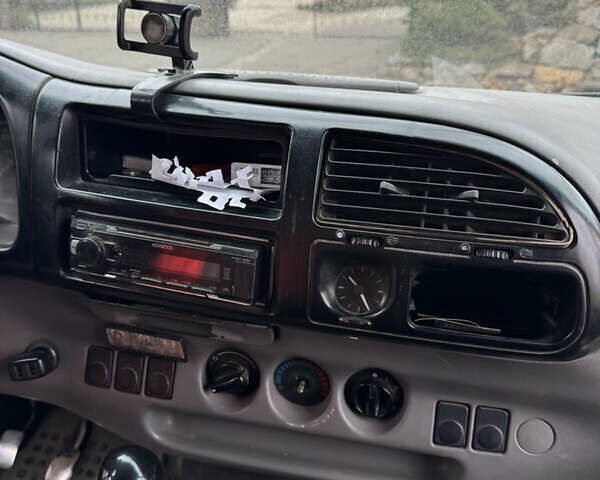 Желтый Форд Транзит, объемом двигателя 2.5 л и пробегом 622 тыс. км за 2300 $, фото 19 на Automoto.ua