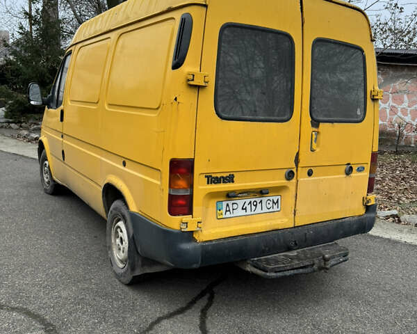 Желтый Форд Транзит, объемом двигателя 2.5 л и пробегом 622 тыс. км за 2300 $, фото 2 на Automoto.ua