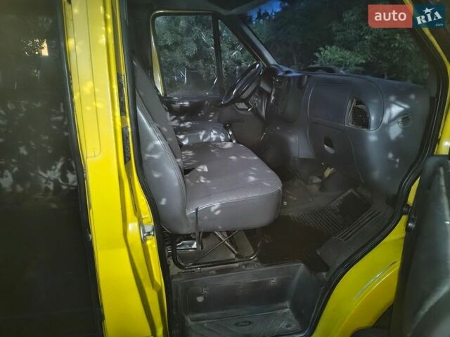 Желтый Форд Транзит, объемом двигателя 2 л и пробегом 280 тыс. км за 4550 $, фото 3 на Automoto.ua