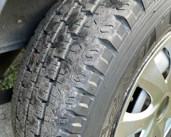 Желтый Форд Транзит, объемом двигателя 2.2 л и пробегом 430 тыс. км за 6850 $, фото 21 на Automoto.ua