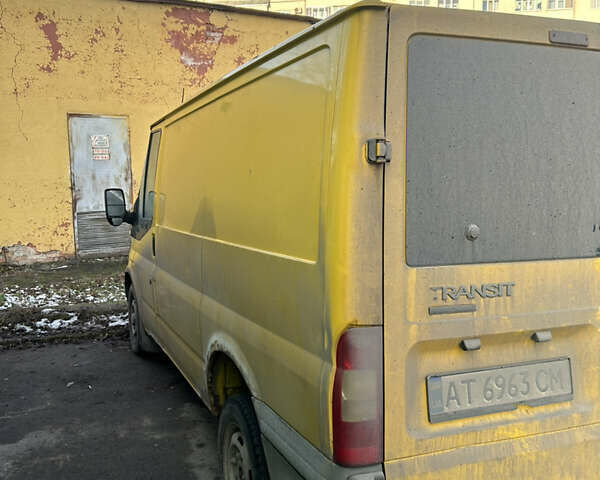 Желтый Форд Транзит, объемом двигателя 2.2 л и пробегом 430 тыс. км за 3200 $, фото 4 на Automoto.ua