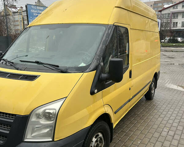 Жовтий Форд Транзит, об'ємом двигуна 2.2 л та пробігом 278 тис. км за 8200 $, фото 2 на Automoto.ua