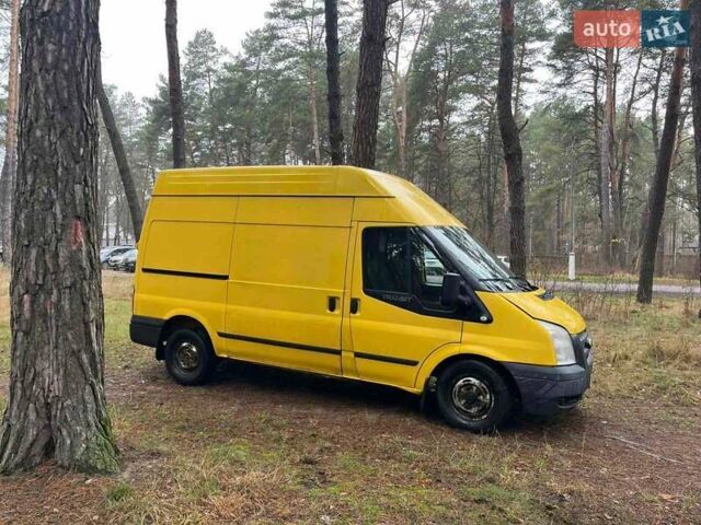 Желтый Форд Транзит, объемом двигателя 2.2 л и пробегом 317 тыс. км за 7500 $, фото 2 на Automoto.ua