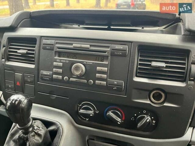 Желтый Форд Транзит, объемом двигателя 2.2 л и пробегом 317 тыс. км за 7500 $, фото 8 на Automoto.ua
