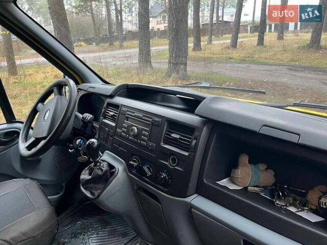 Желтый Форд Транзит, объемом двигателя 2.2 л и пробегом 317 тыс. км за 7500 $, фото 9 на Automoto.ua