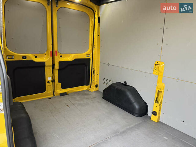 Жовтий Форд Транзит, об'ємом двигуна 2 л та пробігом 214 тис. км за 15300 $, фото 60 на Automoto.ua