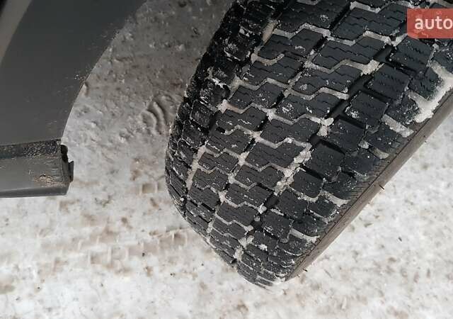 Желтый Форд Транзит, объемом двигателя 2 л и пробегом 230 тыс. км за 18800 $, фото 58 на Automoto.ua