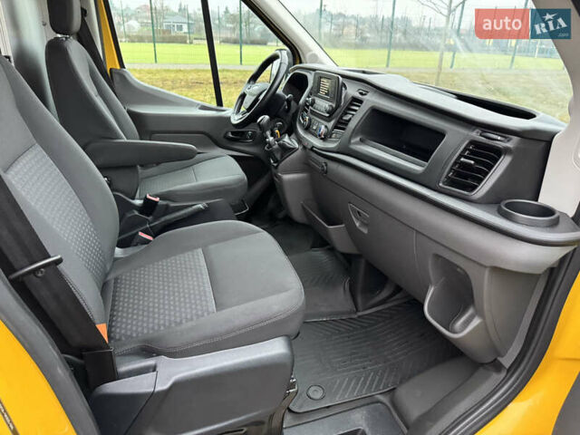 Желтый Форд Транзит, объемом двигателя 2 л и пробегом 270 тыс. км за 15200 $, фото 33 на Automoto.ua