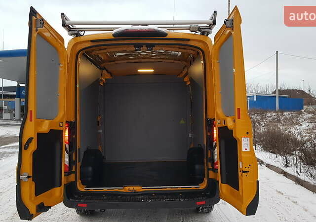 Желтый Форд Транзит, объемом двигателя 2 л и пробегом 230 тыс. км за 18800 $, фото 5 на Automoto.ua