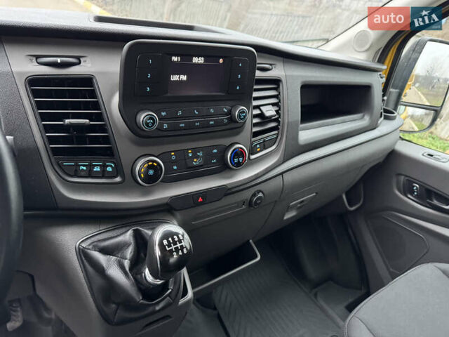 Желтый Форд Транзит, объемом двигателя 2 л и пробегом 270 тыс. км за 15200 $, фото 24 на Automoto.ua