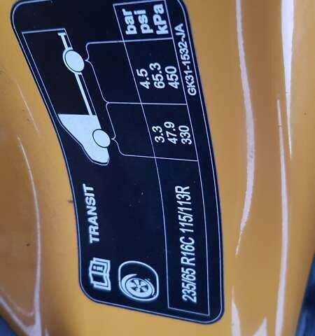 Желтый Форд Транзит, объемом двигателя 2 л и пробегом 230 тыс. км за 18800 $, фото 63 на Automoto.ua