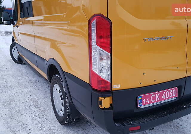 Желтый Форд Транзит, объемом двигателя 2 л и пробегом 230 тыс. км за 18800 $, фото 53 на Automoto.ua