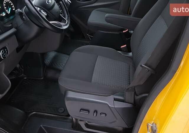 Желтый Форд Транзит, объемом двигателя 2 л и пробегом 230 тыс. км за 18800 $, фото 24 на Automoto.ua