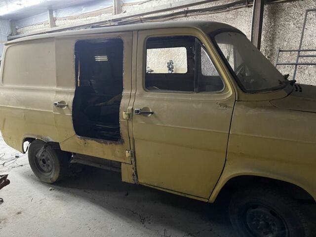 Форд Транзит 1986 в Киеве на Automoto.ua Желтый Форд Транзит, объемом двигателя 2 л и пробегом 1000 тыс. км за 500 $, фото 3 на Automoto.ua