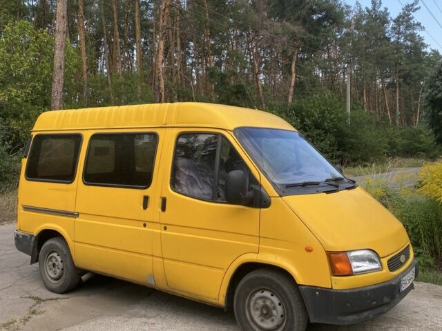 Желтый Форд Транзит, объемом двигателя 2.5 л и пробегом 293 тыс. км за 2900 $, фото 1 на Automoto.ua