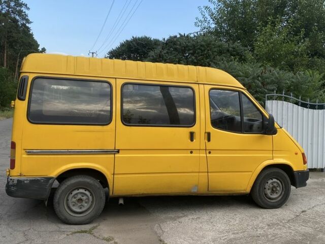 Желтый Форд Транзит, объемом двигателя 2.5 л и пробегом 293 тыс. км за 2900 $, фото 3 на Automoto.ua