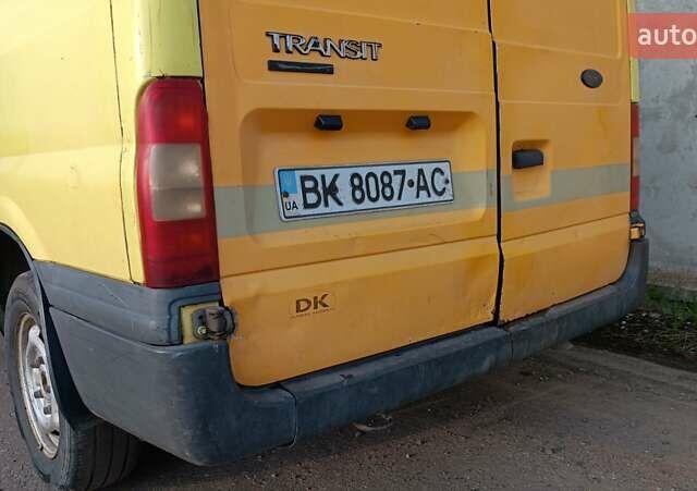 Желтый Форд Транзит, объемом двигателя 2.4 л и пробегом 400 тыс. км за 2250 $, фото 17 на Automoto.ua