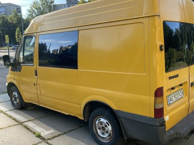 Желтый Форд Транзит, объемом двигателя 2 л и пробегом 400 тыс. км за 2900 $, фото 5 на Automoto.ua