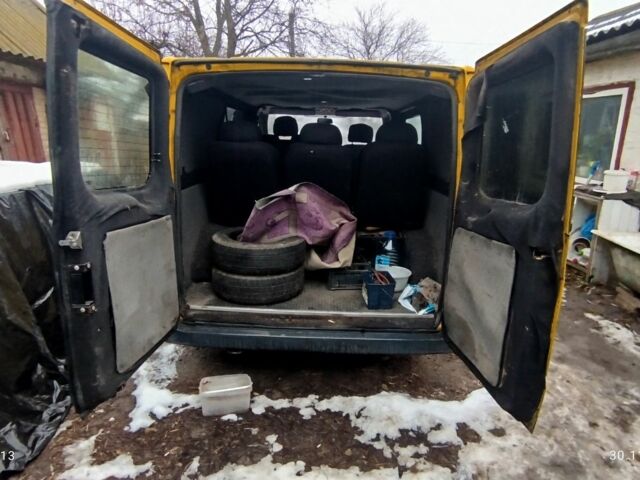 Жовтий Форд Транзит, об'ємом двигуна 2 л та пробігом 300 тис. км за 2500 $, фото 1 на Automoto.ua