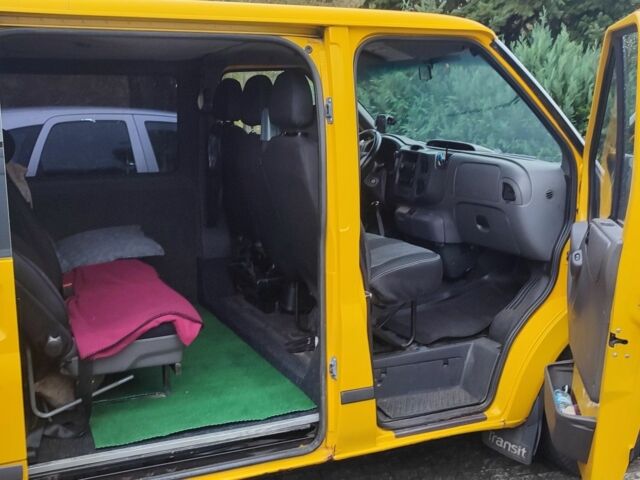 Жовтий Форд Транзит, об'ємом двигуна 2 л та пробігом 290 тис. км за 5787 $, фото 3 на Automoto.ua