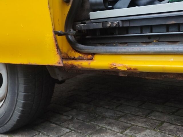 Жовтий Форд Транзит, об'ємом двигуна 2 л та пробігом 290 тис. км за 5787 $, фото 6 на Automoto.ua