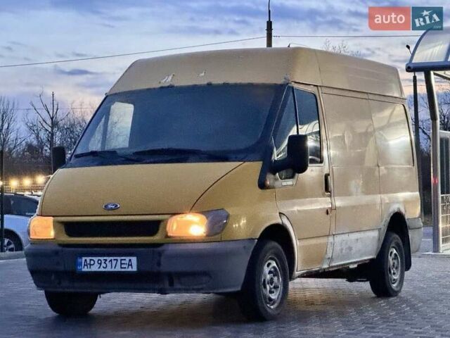 Желтый Форд Транзит, объемом двигателя 2 л и пробегом 300 тыс. км за 3600 $, фото 1 на Automoto.ua