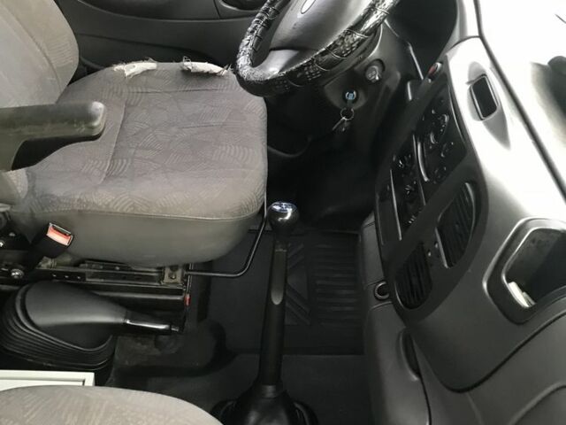 Желтый Форд Транзит, объемом двигателя 2 л и пробегом 312 тыс. км за 4000 $, фото 6 на Automoto.ua