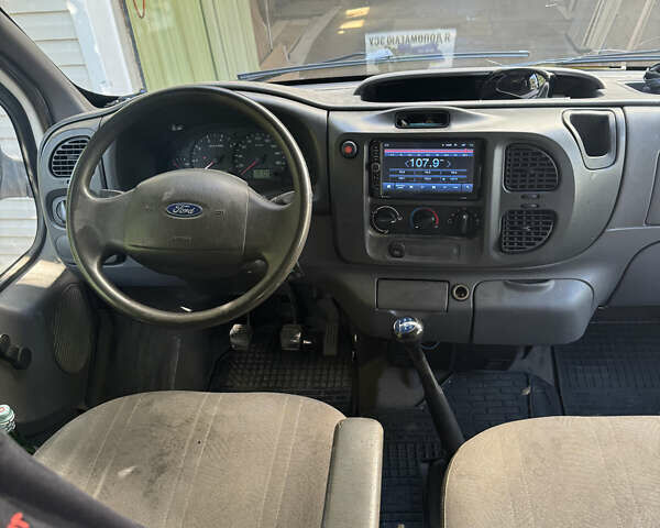 Желтый Форд Транзит, объемом двигателя 2 л и пробегом 240 тыс. км за 5700 $, фото 11 на Automoto.ua