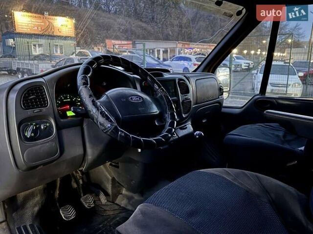 Желтый Форд Транзит, объемом двигателя 2 л и пробегом 300 тыс. км за 3600 $, фото 5 на Automoto.ua