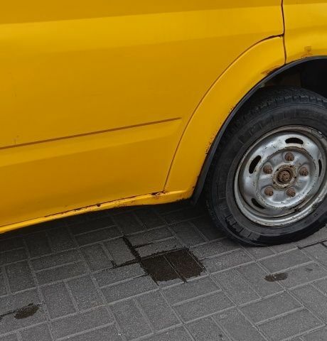 Желтый Форд Транзит, объемом двигателя 2 л и пробегом 300 тыс. км за 3100 $, фото 10 на Automoto.ua